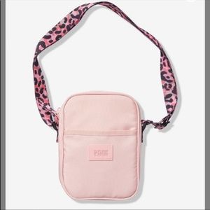 PINK VICTORIA'S SECRET SPORT CROSSBODY